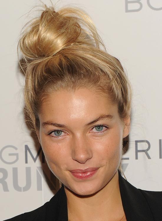 Sale-Haute-Côte-Bun-avec-Stray-cheveux