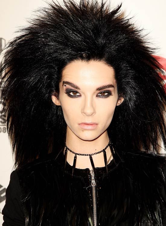 Spiky-volumisé-cheveux-avec-couches denses