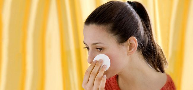 6 étapes simples à utiliser du peroxyde d'hydrogène Pour traiter l'acné