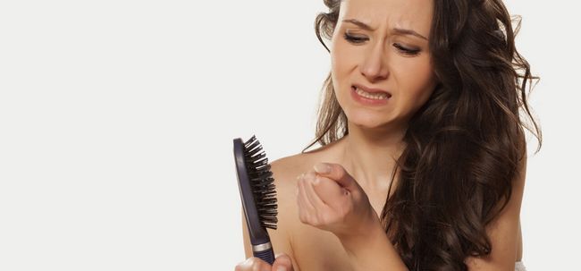 7 traitements ayurvédiques efficace pour arrêter l'automne cheveux