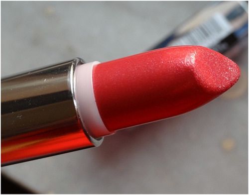 couleur de rouge à lèvres Maybelline échantillons sensationnel