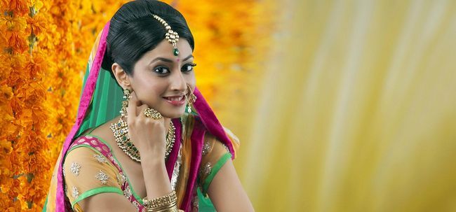 Hindoue Tutoriel maquillage de mariée - avec des étapes détaillées et les photos