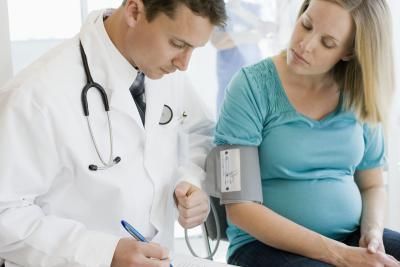 Accueil recours pour contrôler la pression artérielle pendant la grossesse