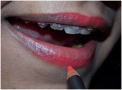 crayon à lèvres de maquillage