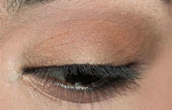 Katrina Kaif Inspiré yeux Maquillage Tutorial (2)