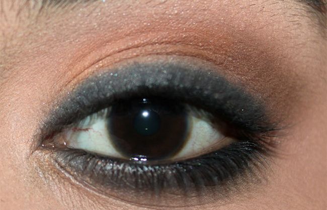 Katrina Kaif Inspiré yeux Maquillage Tutorial (4)