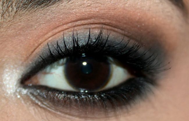 Katrina Kaif Inspiré yeux Maquillage Tutorial (5)