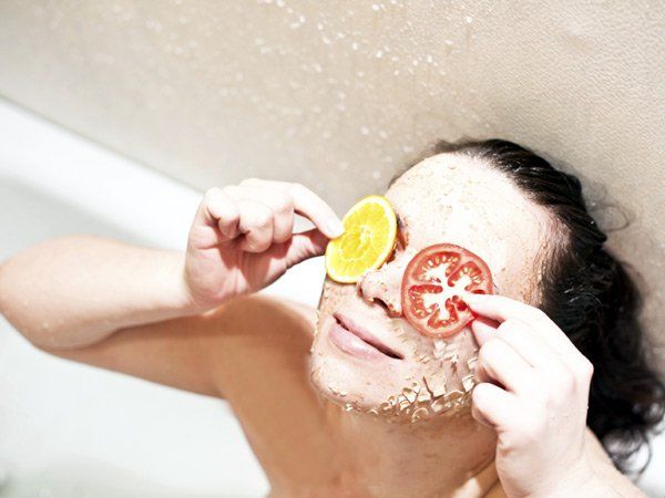 Les remèdes maison pour enlever bronzage