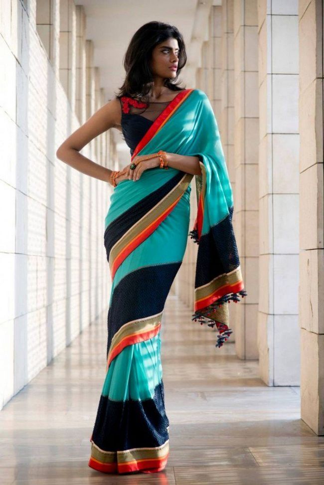 Sari drapage styles regarder mince