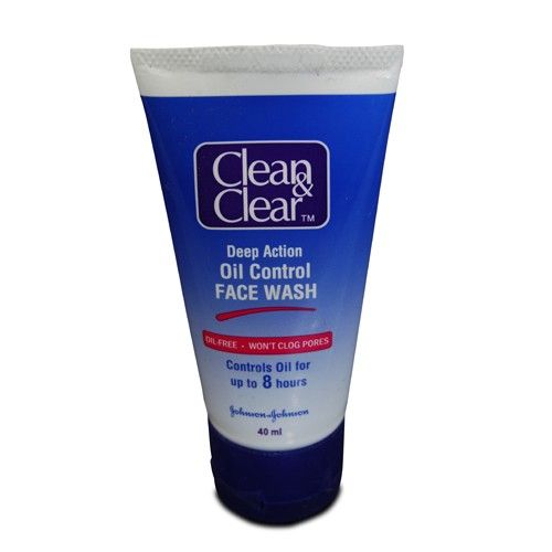 Huile d'action Clean and Clear profonde contrôle Face Wash