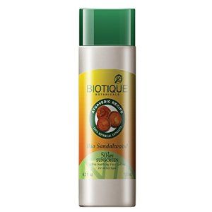 Biotique Bio visage de bois de santal et de lotion pour le corps SPF 50